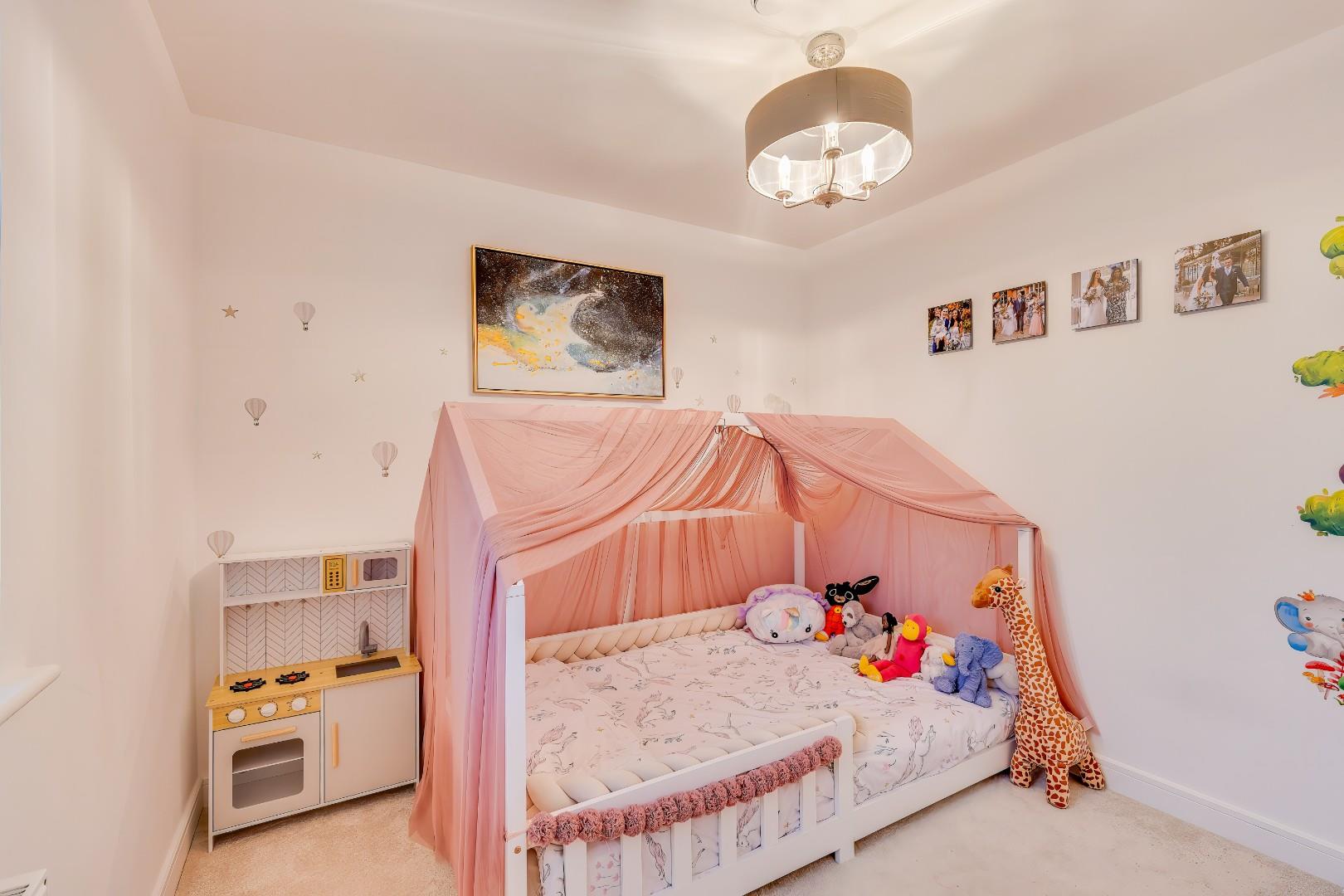 8 Cae Ffynnon, Cowbridge, CF71 7FJ